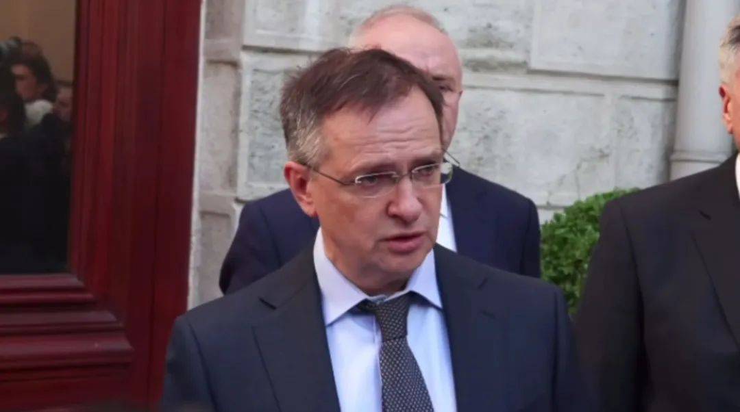 如何注册皇冠足球代理_俄方披露:1212具冷冻保存乌军士兵遗体运抵交换区域