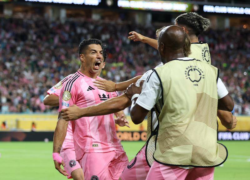 本菲卡v拜仁慕尼黑_将战巴黎本菲卡v拜仁慕尼黑!世俱杯-苏牙一条龙破门 迈阿密国际2-2小组第2出线