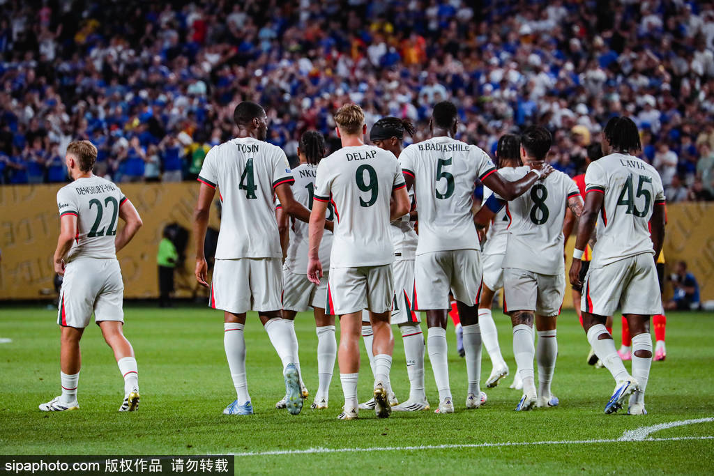 上半场比分_世俱杯-德拉普斩获首球 切尔西2分钟2球3-0以小组第2出线