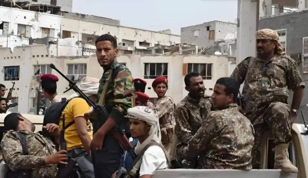 施拿钟基 v 马里汉姆_28:606施拿钟基 v 马里汉姆,哈梅内伊被要求罢免,亲美派开始冒险,内奸被处以绞刑