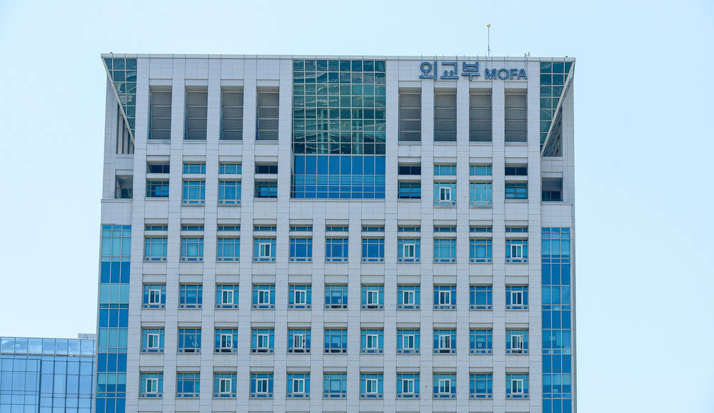 弗鲁米嫩塞vs切尔西
_特朗普索要100亿美元驻韩军费 韩方:将遵守现有协定