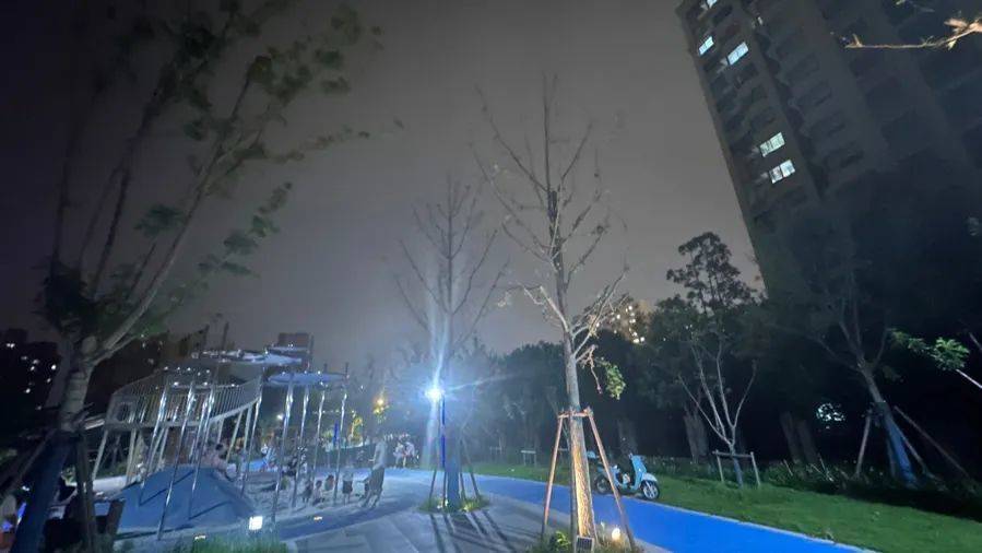 介绍个信用网网址_上海一24小时公园变“尖叫乐园”介绍个信用网网址,居民崩溃:关窗也挡不住魔音穿耳!