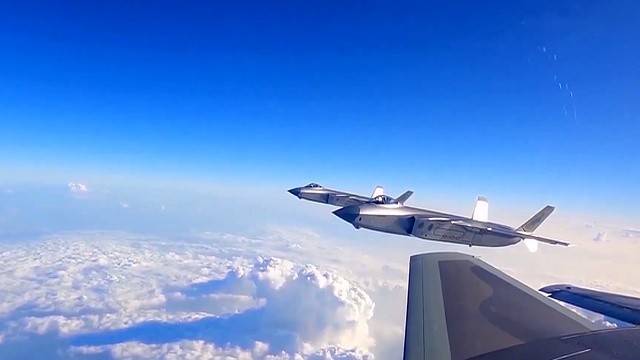 怎么注册皇冠信用网_都见不得中国强大!歼20隐身战机飞越对马海峡怎么注册皇冠信用网,美日罕见没发现?