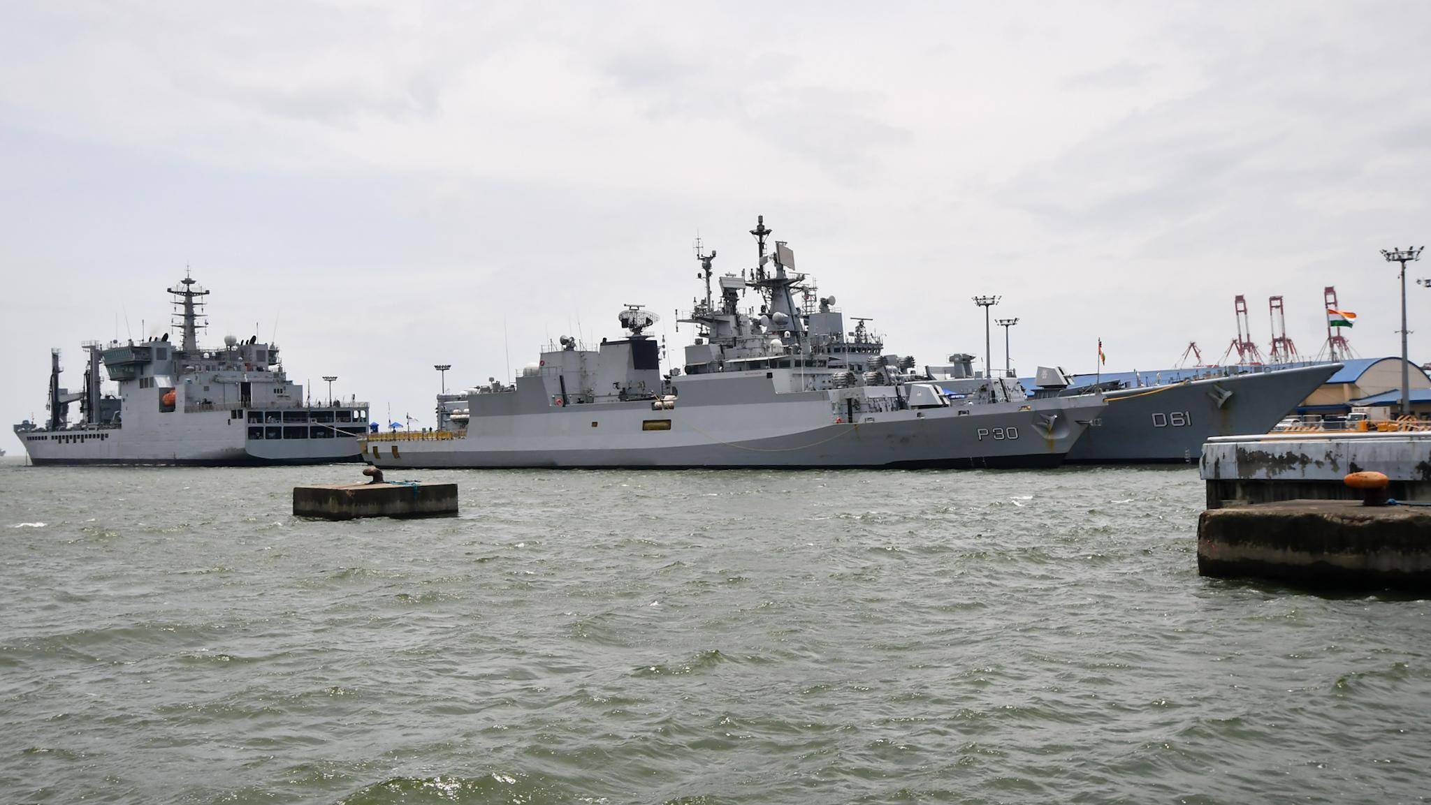 皇冠登一登二登三区别_印海军想给中国来个突然袭击皇冠登一登二登三区别,四舰闯进南海,中方直接“上硬菜”