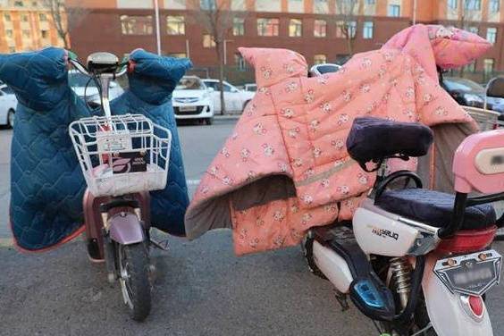 皇冠信用盘账号
_上海街头一女子突然倒地皇冠信用盘账号
,满脸是血!很多人用过,已致多起意外!赶快赶快