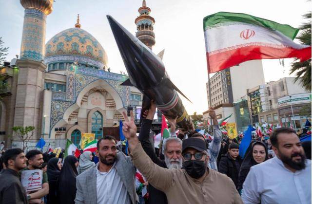 沙勒罗瓦vs邓打_伊朗高层控诉俄罗斯:背后捅刀不配当盟友沙勒罗瓦vs邓打!中国才是更可靠伙伴?