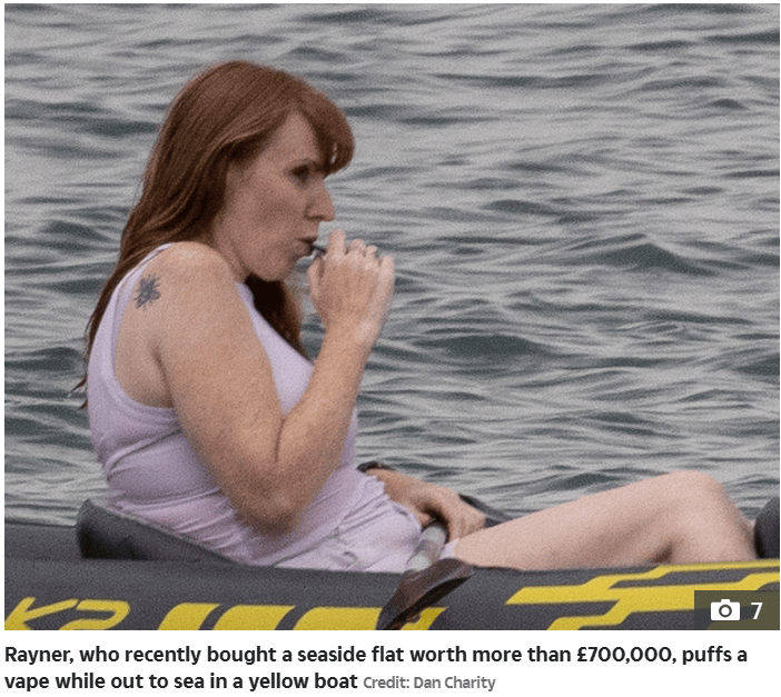 皇冠會員申請_金正恩女儿首登国际舞台皇冠會員申請,引爆接班传闻!英国首相被架空,工党内斗成全武行…