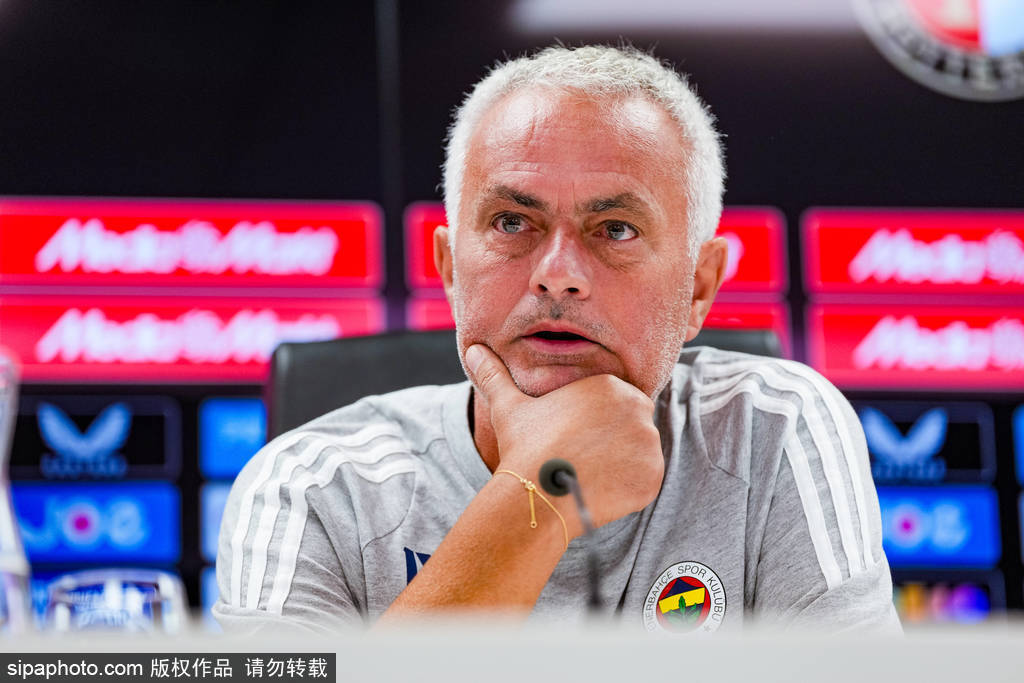 美国职业大联盟_迅速再就业美国职业大联盟?曝穆里尼奥有望回归本菲卡 上月被其踢下课