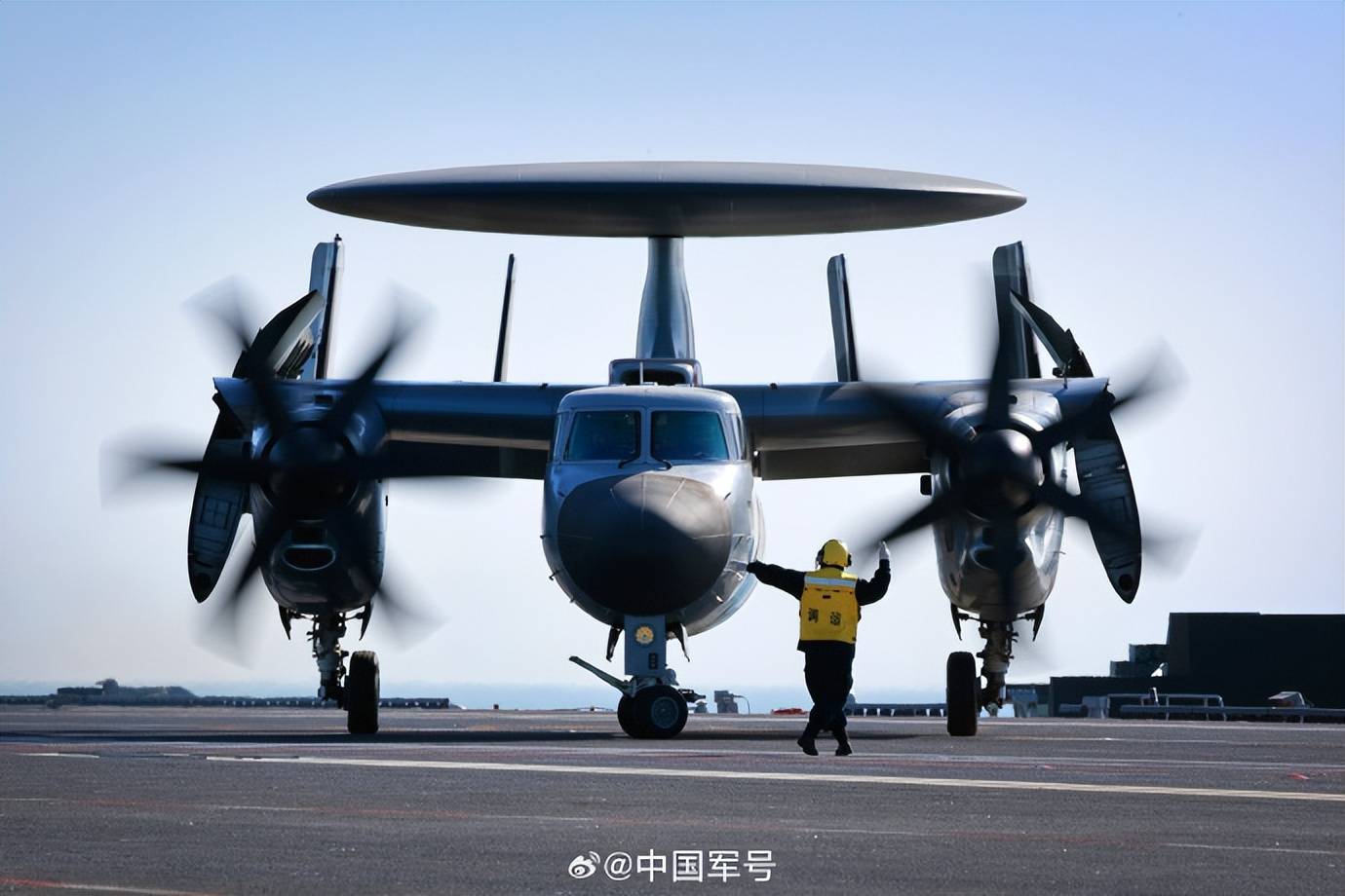 皇冠信用网开号_中国舰载机数量接近200架皇冠信用网开号,足以配置5艘航母,我国为什么需要这么多?