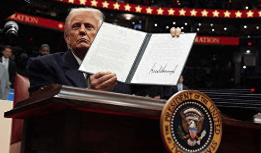 皇冠信用網出租代理
_特朗普亲自出马!不许中国参加会议皇冠信用網出租代理
,要把柬泰停火的功劳揽到自身?外交部第一时间回应,措辞不简单