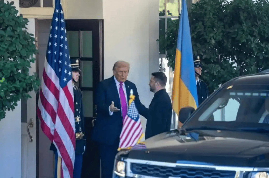 皇冠信用网注册
_美俄总统会晤黄了?两国外长推迟会面皇冠信用网注册
,特朗普:不完全排除乌克兰获胜