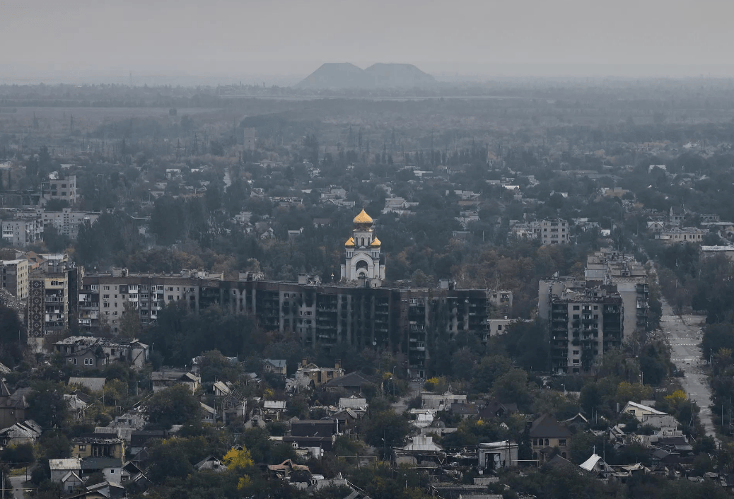 皇冠信用盘在线申请
_红军城移交前夜皇冠信用盘在线申请
,乌克兰宣布开辟新战线,主动反攻击溃俄军攻势