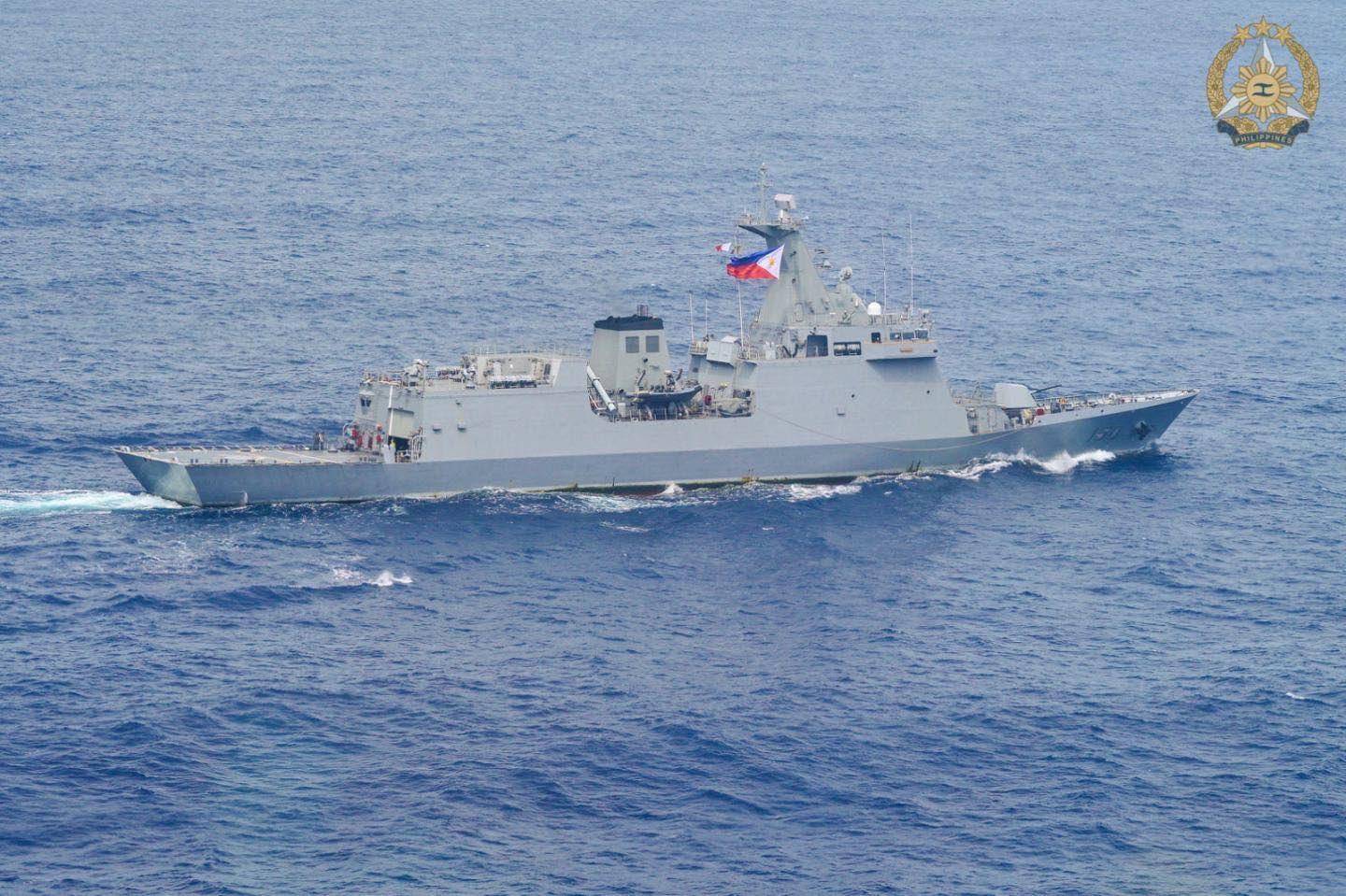 朴茨茅斯 vs 威斯汉姆
_美军再度遭遇耻辱时刻:中国海军6艘战舰包围朴茨茅斯 vs 威斯汉姆
,815舰插入南海演习