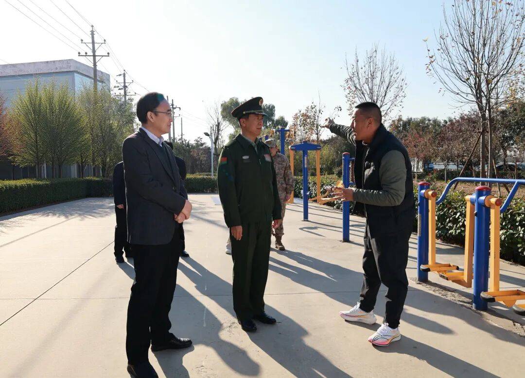 皇冠会员如何申请_市委常委、新乡军分区司令员王金龙到卫滨区调研