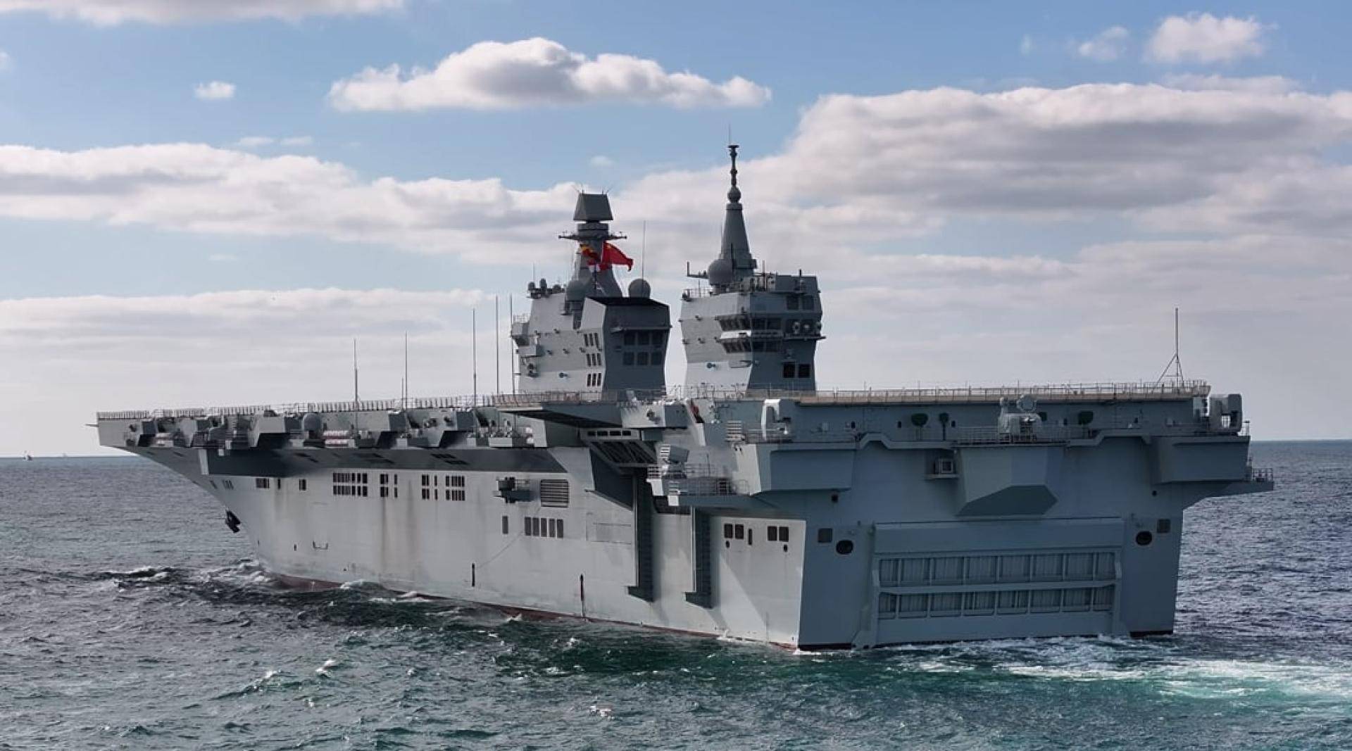 皇冠登3管理出租
_美媒:世界都被骗了皇冠登3管理出租
,中国偷偷打造10艘航母,8艘做好了战斗准备