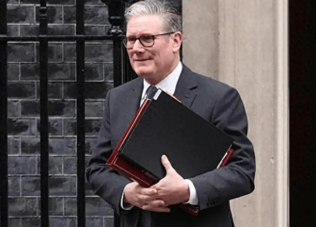 皇冠信用網登3代理_特朗普说一不二皇冠信用網登3代理，绝不让欧洲上桌，英国首相紧急致电无果，貌似准备要对俄罗斯让步？