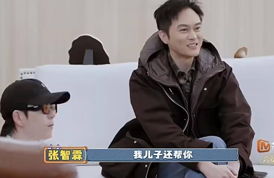 皇冠信用平台出租出售_张智霖、袁咏仪的儿子在《歌手2025》实习时给陈楚生做过“光替”皇冠信用平台出租出售，张智霖骄傲告诉陈楚生：儿子是学音乐的，乐器、创作、编曲都会，“比我厉害”