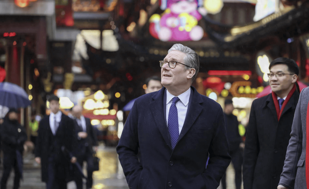 皇冠信用网出租_刚跟中国签完协议皇冠信用网出租，英国首相面临下台风险，51%民调要求立刻解职