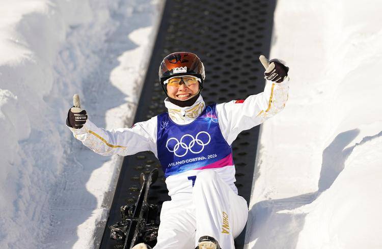 皇冠信用网会员怎么开通_空中技巧首个卫冕冠军皇冠信用网会员怎么开通，这是徐梦桃对过往四年最华丽的回应