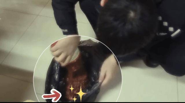 如何申请皇冠信用盘 _北京一女子将百克金条藏进豆瓣酱寄出如何申请皇冠信用盘 ，民警深夜截停